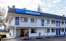 Motel 6 Porterville